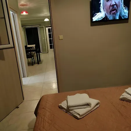 Sandra B Apartment