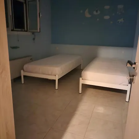 Sandra B Apartment *